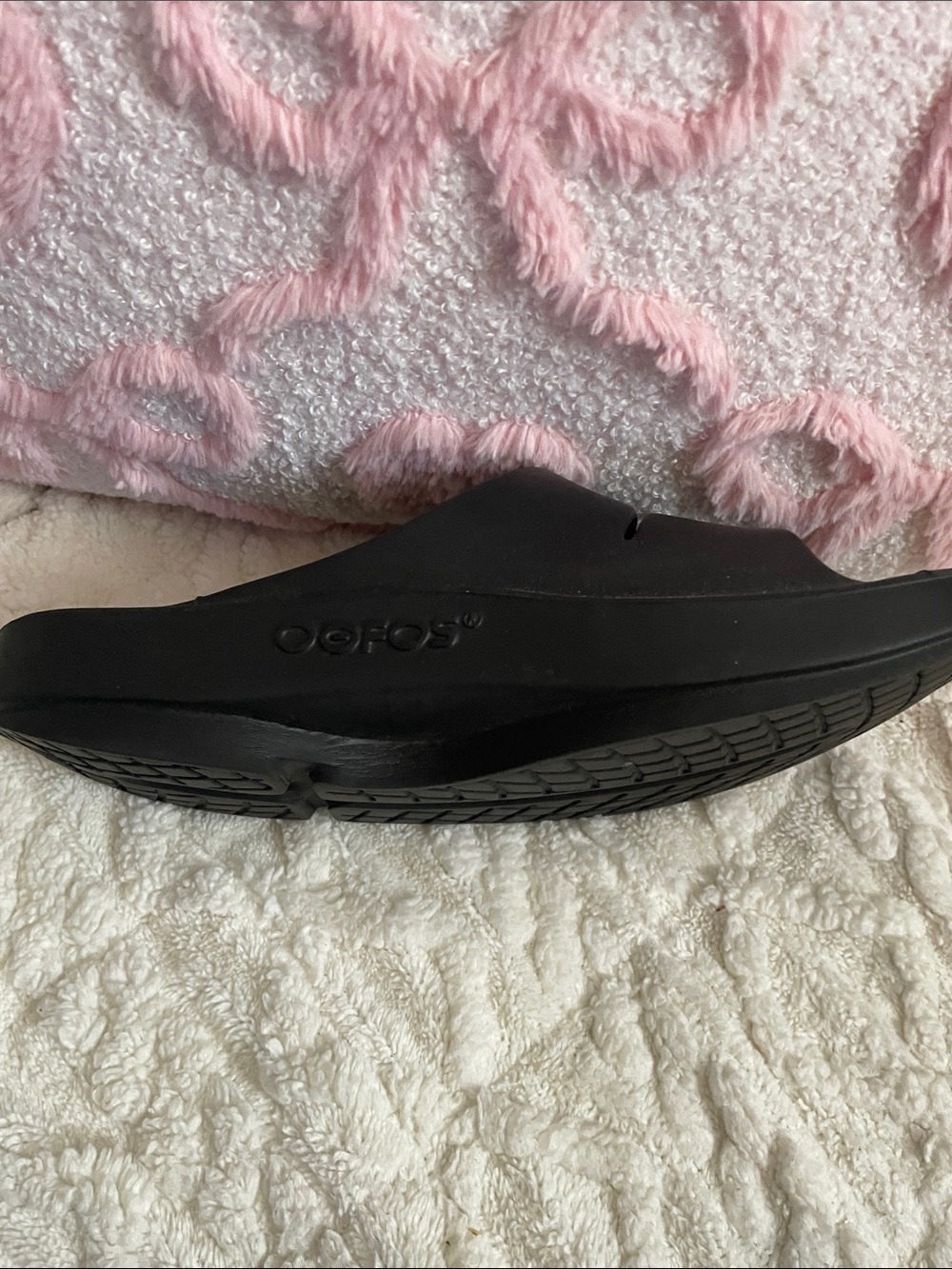 OOFOS Black OOah Slide Comfort Sandals - Picture 7 of 8